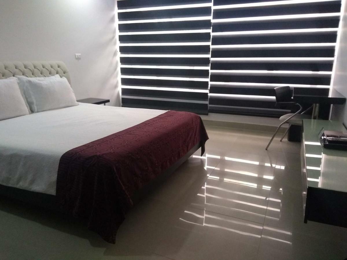 Hotel Merlott 70 Medellin Exterior photo